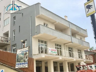 Ufficio in vendita a Fara in Sabina - foto 1
