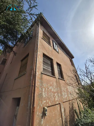 Villa a Fara in Sabina