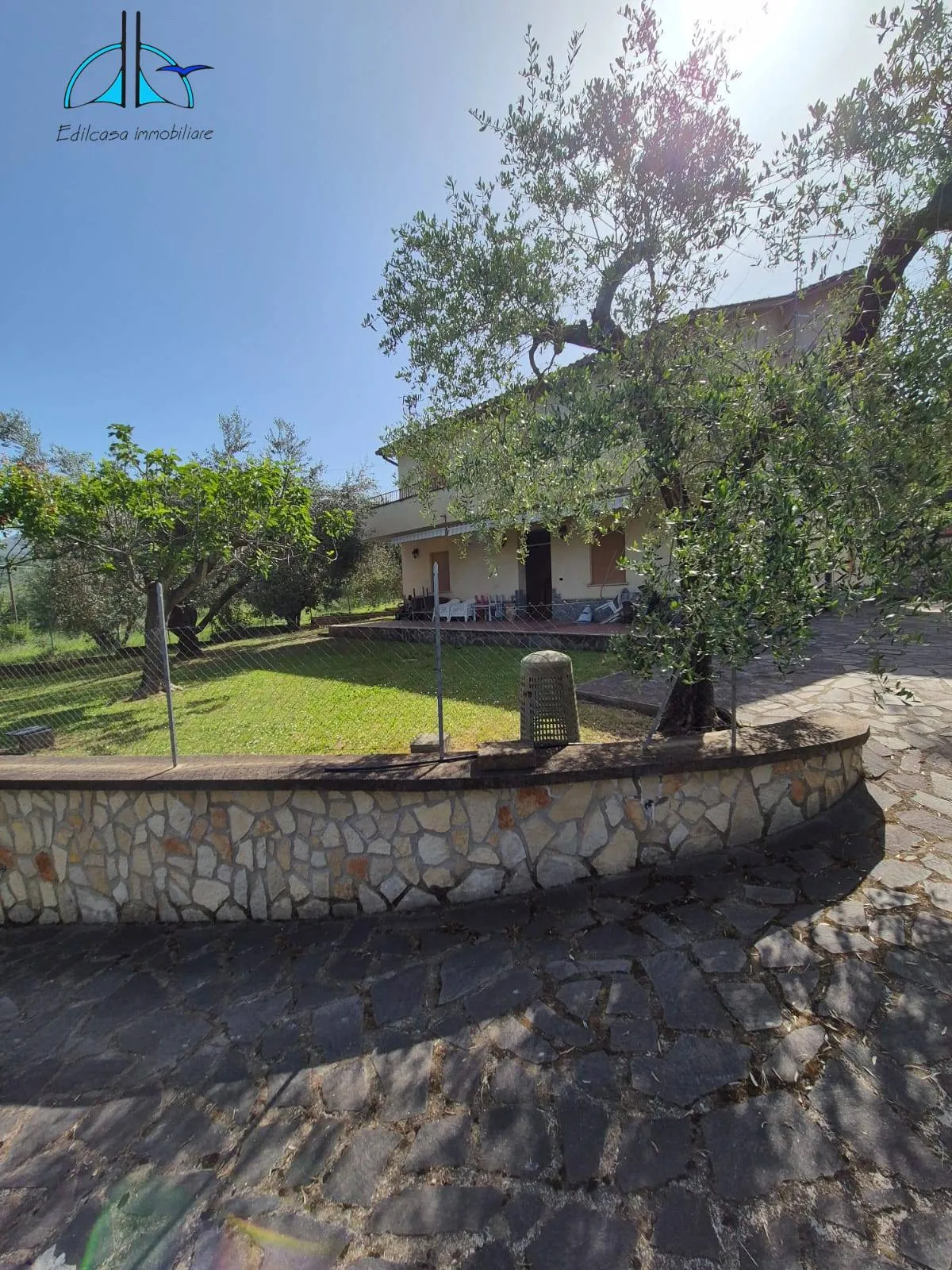 Villa in vendita a Fara in Sabina - foto 2