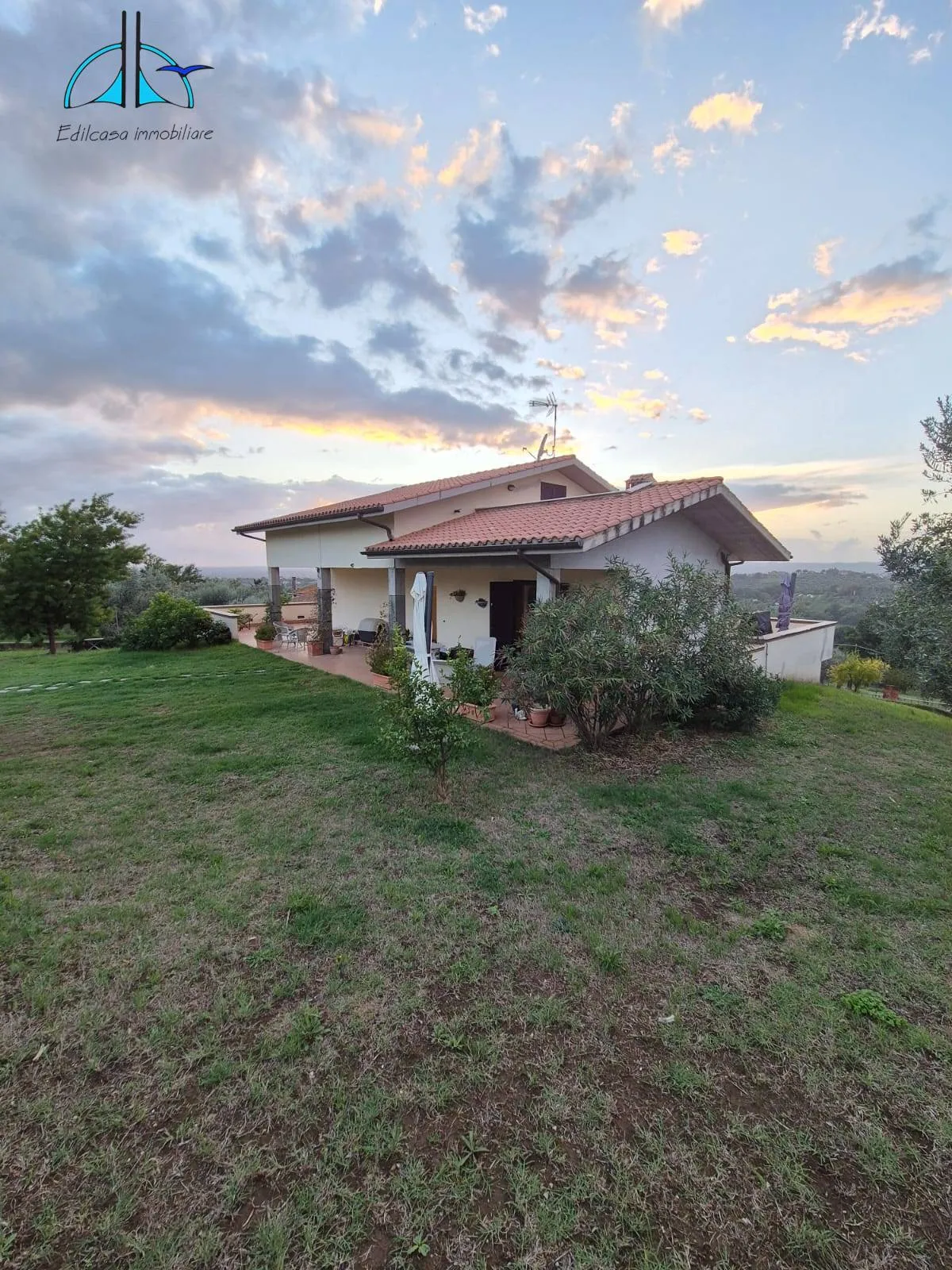 Villa in vendita a Fara in Sabina - foto 2