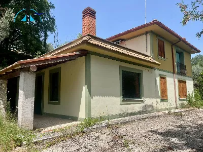 Villa in vendita a Mompeo - foto 1