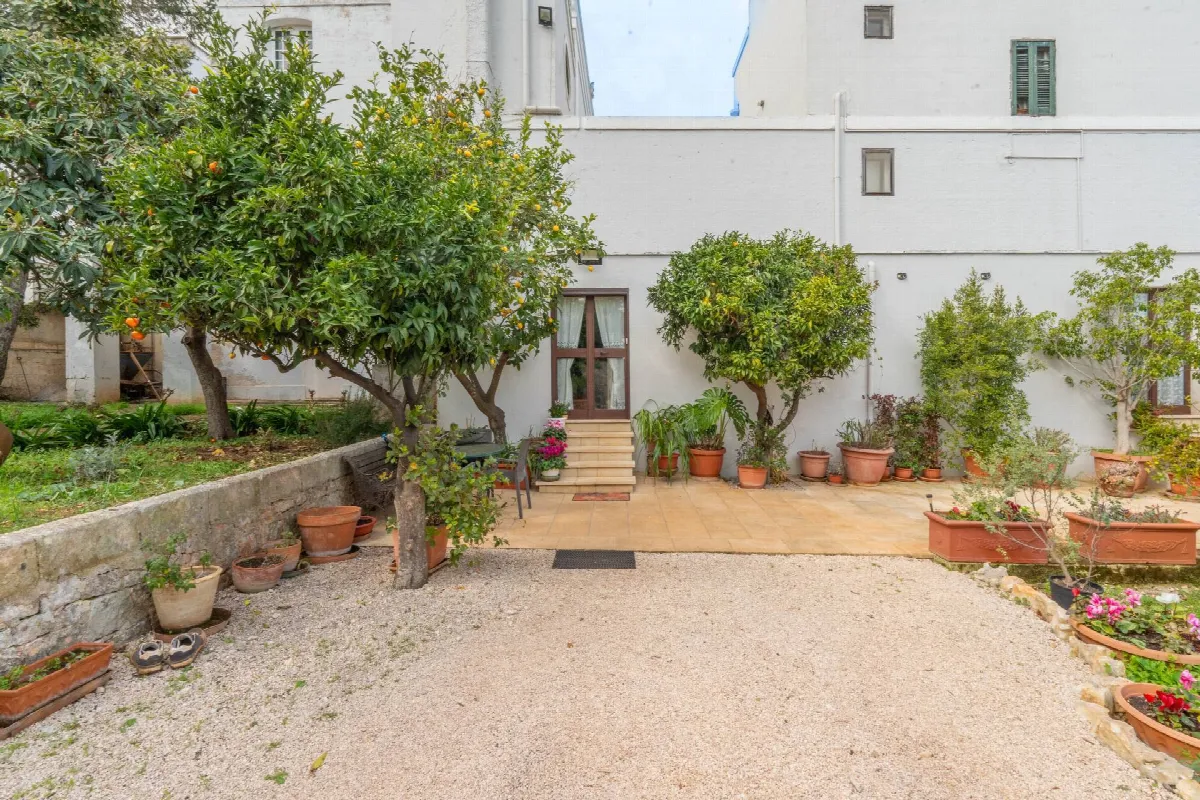 Rustico/Casale in vendita a Ostuni - foto 2