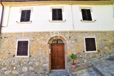 Rustico/Casale in vendita a Rosignano Mari... - foto 1