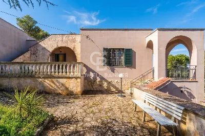 Villa in vendita a Fasano - foto 1