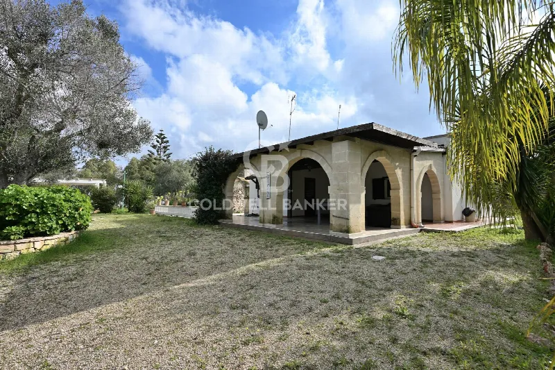 Villa in vendita a Brindisi - foto 1