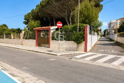 Villa in vendita a Squinzano, Torre rinald... - foto 3