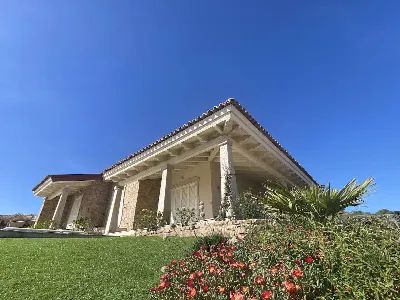 Villa a Trinità d'Agultu e Vignola