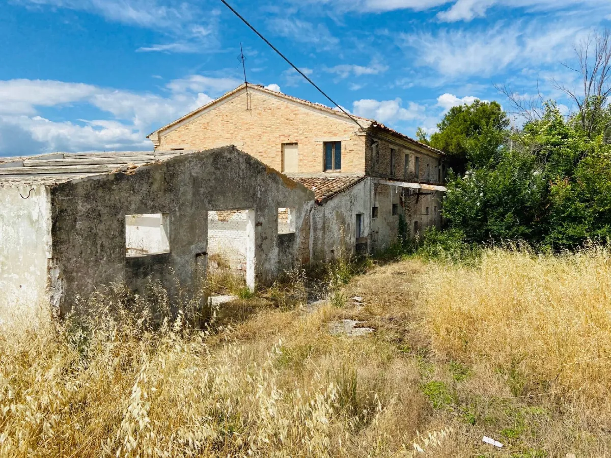 Rustico/Casale in vendita a Belvedere Ostrense - foto 3