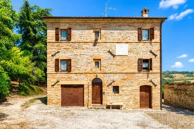 Rustico/Casale in vendita a Belmonte Picen... - foto 2