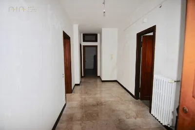 Ufficio in vendita a San Benedetto del Tro... - foto 2