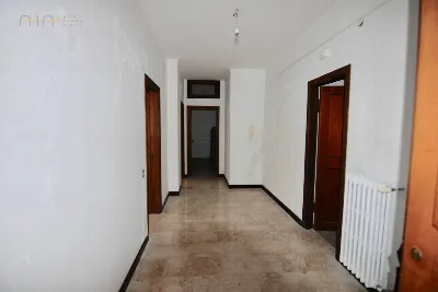 Ufficio in vendita a San Benedetto del Tro... - foto 3