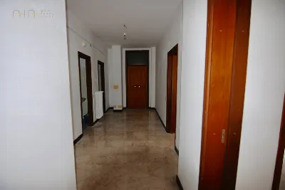 Ufficio in vendita a San Benedetto del Tro... - foto 4