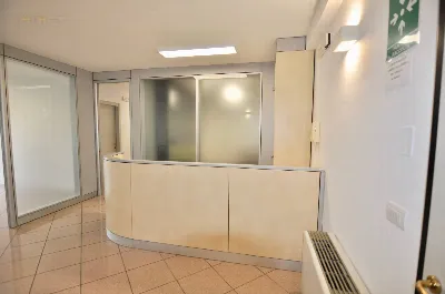 Ufficio in vendita a San Benedetto del Tro... - foto 4