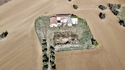 Rustico/Casale in vendita a Colonnella - foto 2