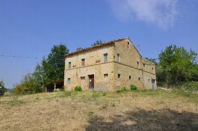 Rustico/Casale in vendita a Monterubbiano - foto 3