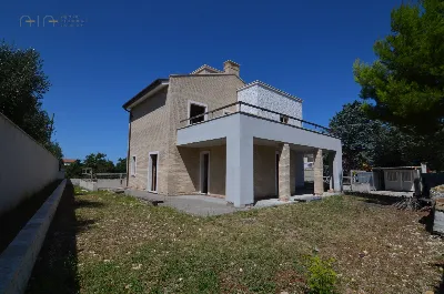 Villa a Grottammare