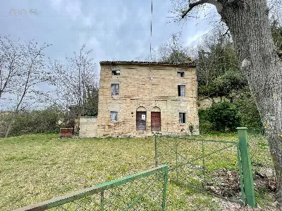 Rustico/Casale in vendita a Montappone - foto 4