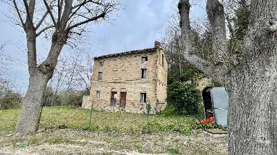 Rustico/Casale in vendita a Montappone - foto 6