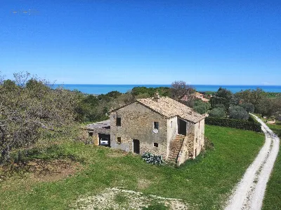 Rustico/Casale in vendita a Cupra Marittim... - foto 1