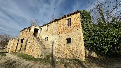 Rustico/Casale in vendita a Offida - foto 1