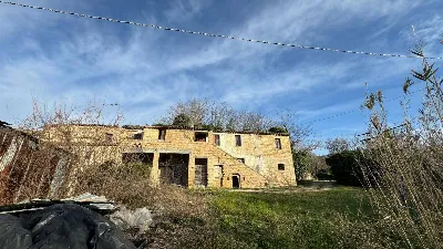 Rustico/Casale in vendita a Offida - foto 2