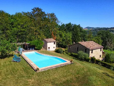 Rustico/Casale in vendita a Gualdo - foto 1