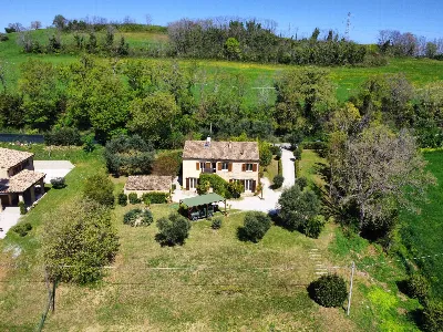 Rustico/Casale in vendita a Montecosaro - foto 4