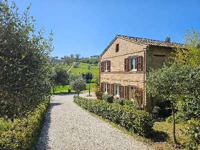 Rustico/Casale in vendita a Montecosaro - foto 9