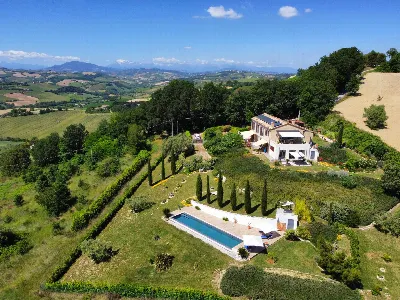 Rustico/Casale in vendita a Montefiore del... - foto 2