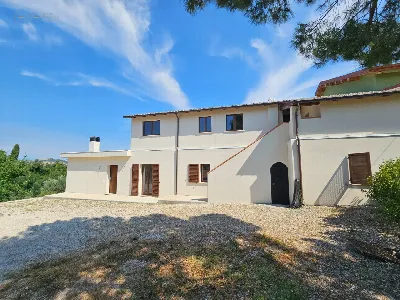 Rustico/Casale in vendita a Maltignano - foto 1
