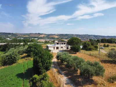 Rustico/Casale in vendita a Maltignano - foto 4