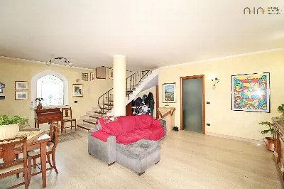 Villa in vendita a San Benedetto del Tront... - foto 3