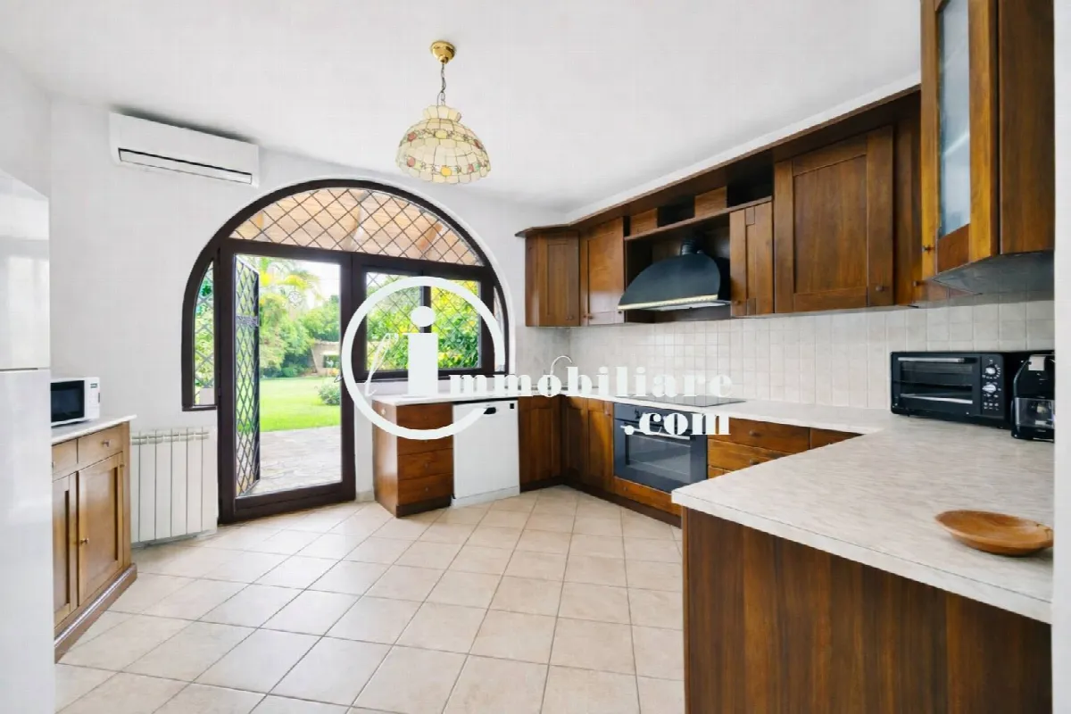 Villa in vendita a Roma - foto 4