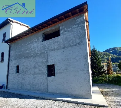 Casa Indipendente in vendita a Calolziocor... - foto 1