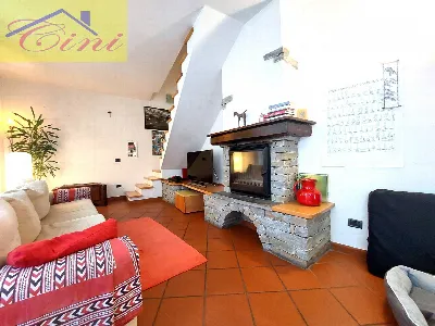 Casa Indipendente in vendita a Galbiate - foto 1