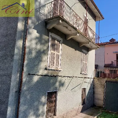 Villa in vendita a Vercurago - foto 1