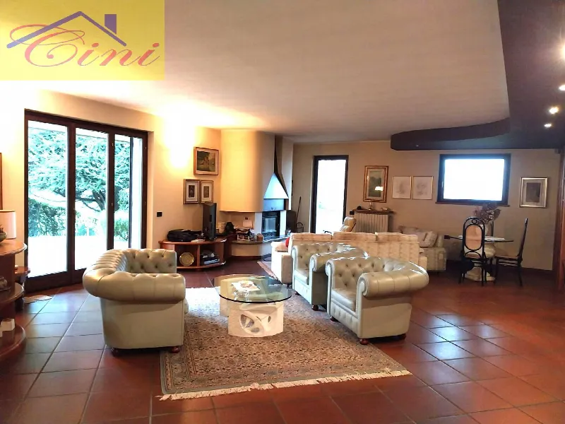 Villa in vendita a Bulciago - foto 1