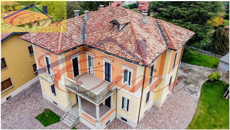 Villa in vendita a Eupilio - foto 1