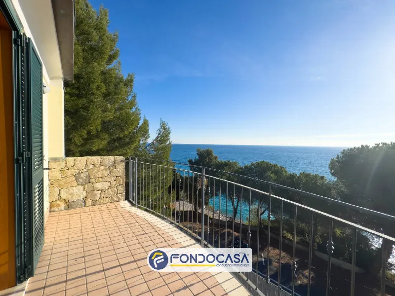 Villa in vendita a Cervo - foto 1
