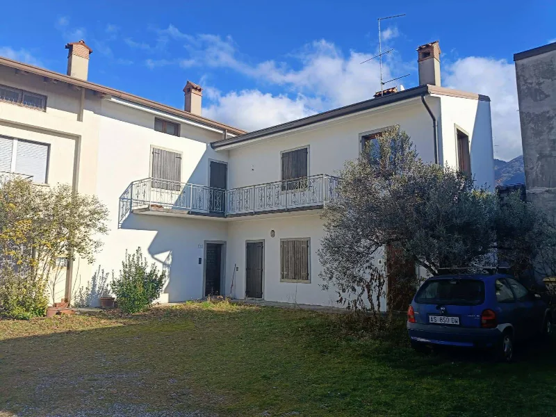 Casa Indipendente in vendita a Gemona del Friuli - foto 1