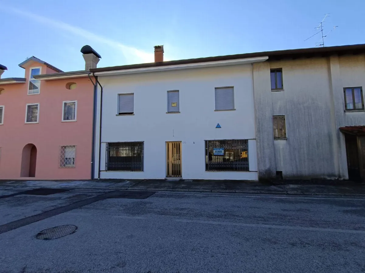 Casa Indipendente in vendita a Gemona del Friuli - foto 2