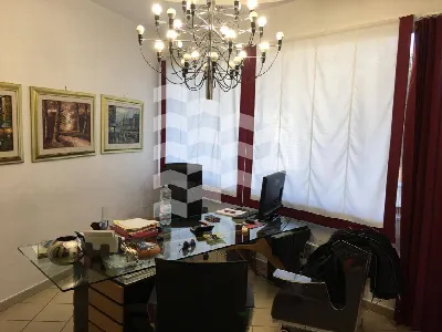 Ufficio in vendita a Sala Consilina - foto 1