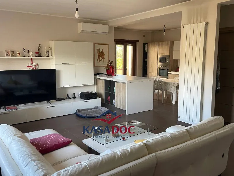 Villa in vendita a Catanzaro, Siano, Pontegrande, Sant'elia - foto 1