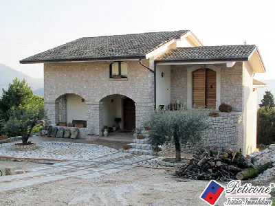 Villa a Lenola