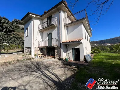Villa in vendita a Fondi - foto 1