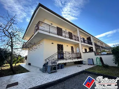 Villa in vendita a Fondi - foto 1