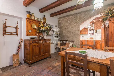 Rustico/Casale in vendita a Montefiore Con... - foto 2