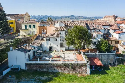 Villa a Montiano
