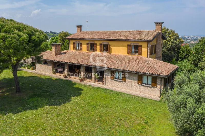 Villa in vendita a Riccione - foto 1