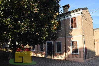 Villa in vendita a Ferrara, Fuori Mura Sud - foto 1
